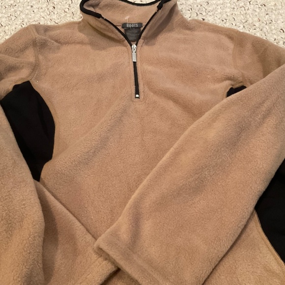 NWOT ROOTS Canada Women Red Zip-up Sweatshirt Size L - Picture 5 of 7